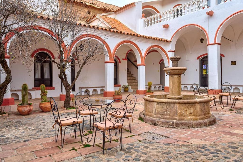 Hostal Colonial Potosi Luaran gambar