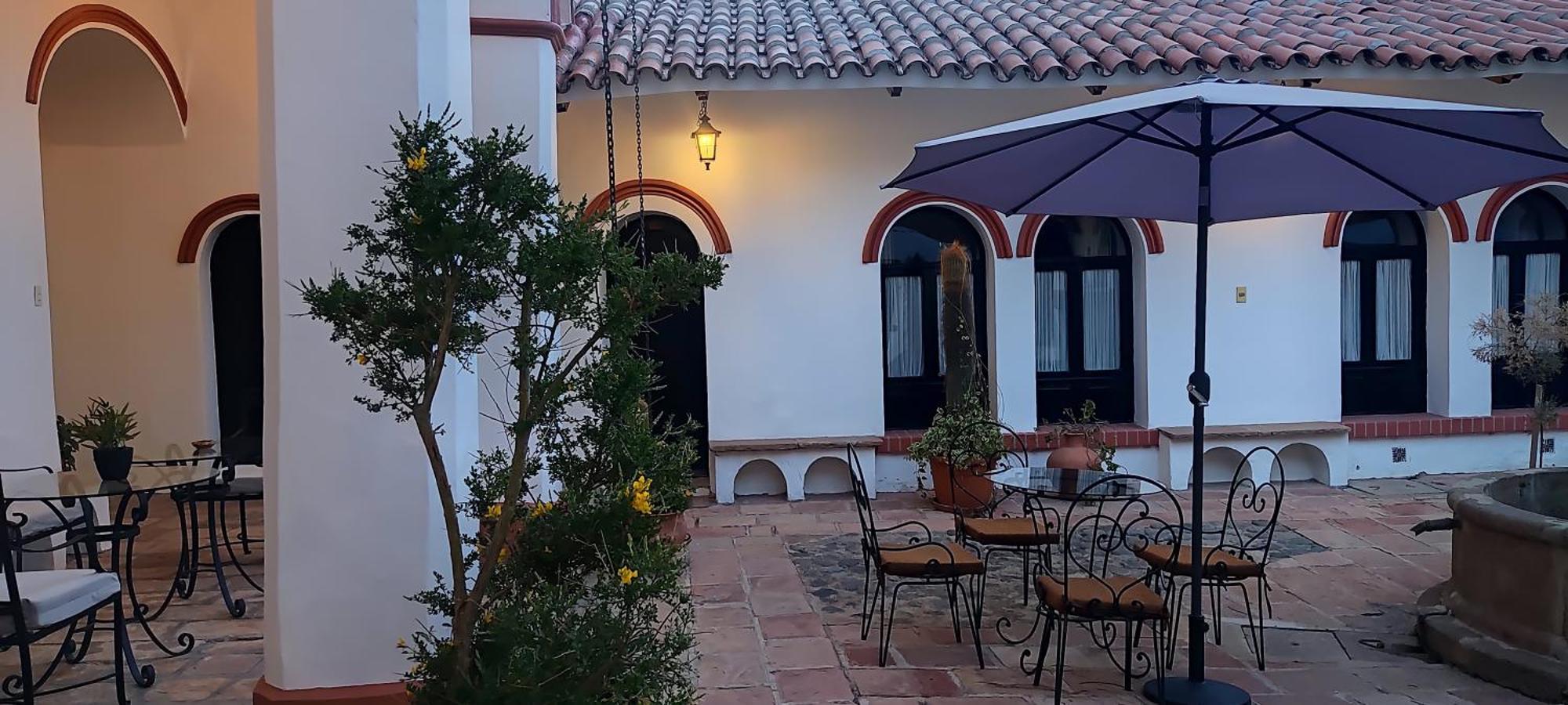 Hostal Colonial Potosi Luaran gambar