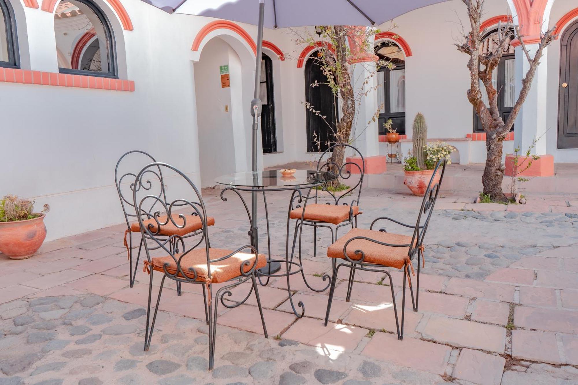 Hostal Colonial Potosi Luaran gambar